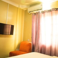 Отель Adesuwa Royal Guest House Ketu Нигерия, Икея - отзывы, цены и фото номеров - забронировать отель Adesuwa Royal Guest House Ketu онлайн удобства в номере