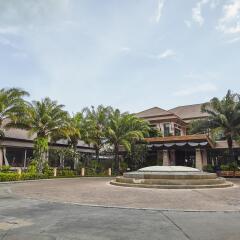 Отель Alpina Phuket Nalina Resort & Spa Таиланд, Пхукет - 5 отзывов об отеле, цены и фото номеров - забронировать отель Alpina Phuket Nalina Resort & Spa онлайн парковка