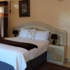 Exotica Guest Lodge in Francistown, Botswana from 107$, photos, reviews - zenhotels.com guestroom