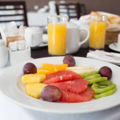 Отель The New California Hotel - Adults Only Португалия, Албуфейра - отзывы, цены и фото номеров - забронировать отель The New California Hotel - Adults Only онлайн питание