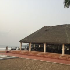 Отель Busua Beach Resort пляж фото 2