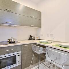 Отель Jules Suites Сан Джулианс в номере