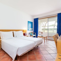 Отель Alpinus Hotel Португалия, Албуфейра - отзывы, цены и фото номеров - забронировать отель Alpinus Hotel онлайн комната для гостей фото 5