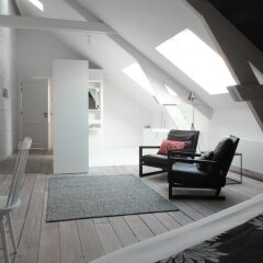 Отель Maison Nationale City Flats & Suites Бельгия, Антверпен - отзывы, цены и фото номеров - забронировать отель Maison Nationale City Flats & Suites онлайн комната для гостей фото 5