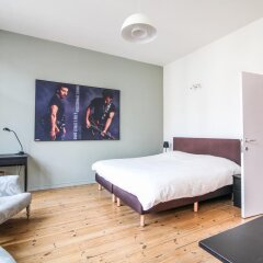 Отель B&B Because the Night комната для гостей