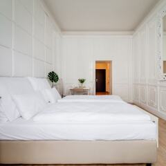 Апартаменты Bright Prague Castle Apartments Прага комната для гостей фото 5