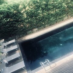 Black Hotel городской автобус
