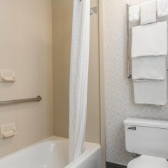 Inn Off Capitol Park, Ascend Hotel Collection in Sacramento, United States of America from 248$, photos, reviews - zenhotels.com bathroom