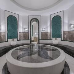 Elite World Asia Hotel ванная