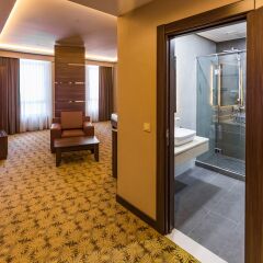 Отель Renaissance Palace Baku бассейн фото 3
