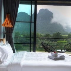 Отель Inthira Vang Vieng Лаос, Вангвьенг - отзывы, цены и фото номеров - забронировать отель Inthira Vang Vieng онлайн ванная фото 2