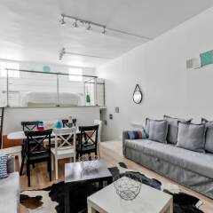 Отель 33 - Flat Av des Champs-Élysées Франция, Париж - отзывы, цены и фото номеров - забронировать отель 33 - Flat Av des Champs-Élysées онлайн комната для гостей фото 5