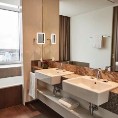 Steigenberger Hotel Muenchen Мюнхен ванная фото 2