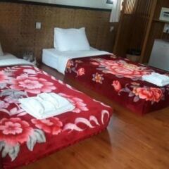 Отель Palace Nyaung Shwe Guest House Мьянма, Хехо - отзывы, цены и фото номеров - забронировать отель Palace Nyaung Shwe Guest House онлайн комната для гостей фото 5