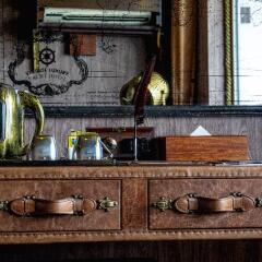Vintage Luxury Yacht Hotel в номере