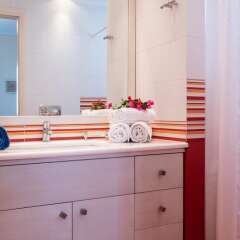 Отель Santorini Mystique Garden Греция, Остров Санторини - отзывы, цены и фото номеров - забронировать отель Santorini Mystique Garden онлайн ванная фото 2