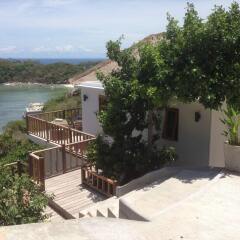 Отель The Fisherman's Villas пляж
