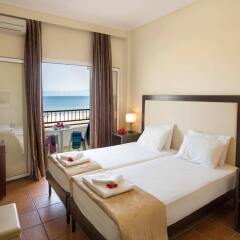 Отель Island Beach Resort - Adults Only комната для гостей