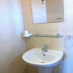 Отель Guest House Rusalka Болгария, Кранево - отзывы, цены и фото номеров - забронировать отель Guest House Rusalka онлайн ванная фото 2