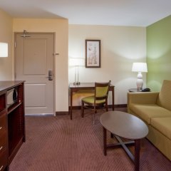 AmericInn by Wyndham Hartford SD in Canistota, United States of America from 128$, photos, reviews - zenhotels.com guestroom photo 4