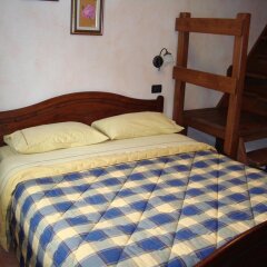 Отель Chambres D'hotes Les Fleurs Грессан комната для гостей фото 2
