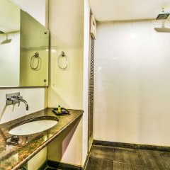 Отель FabHotel Alpine Tree Индия, Нью-Дели - отзывы, цены и фото номеров - забронировать отель FabHotel Alpine Tree онлайн ванная