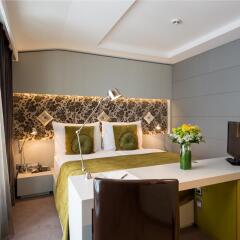 Отель INNSIDE by Melia Prague Old Town развлечения