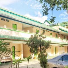 Отель J. Holiday Inn Таиланд, Краби - отзывы, цены и фото номеров - забронировать отель J. Holiday Inn онлайн парковка