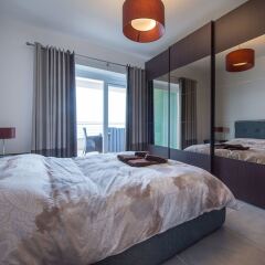Отель Seafront Luxury Apartment Incl Pool Мальта, Слима - отзывы, цены и фото номеров - забронировать отель Seafront Luxury Apartment Incl Pool онлайн комната для гостей