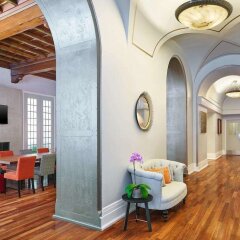 The Tremont Chicago Hotel at Magnificent Mile интерьер отеля фото 3