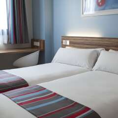 Отель Travelodge Madrid Alcalá Мадрид комната для гостей фото 3