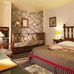 Отель Hôtel Left Bank Saint Germain комната для гостей