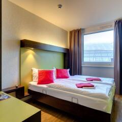 MEININGER Hotel Berlin Central Station комната для гостей фото 4