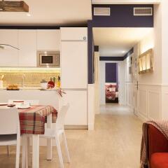 Апартаменты Enjoybcn Colon Apartments Барселона комната для гостей фото 5