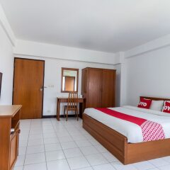 Отель Nice Bird Suite Бангкок комната для гостей фото 5