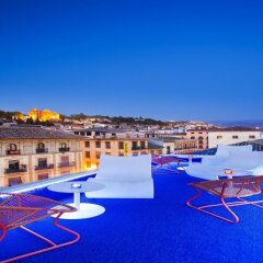 Отель Marquis Hotels Urban бассейн фото 2