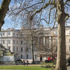 Отель The Lanesborough, an Oetker Collection Hotel Великобритания, Лондон - 8 отзывов об отеле, цены и фото номеров - забронировать отель The Lanesborough, an Oetker Collection Hotel онлайн вид на фасад