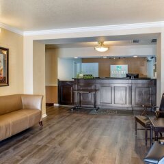 Отель Quality Inn комната для гостей фото 5