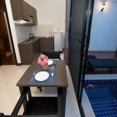 Отель Anchan Private Pool Villas в номере фото 2