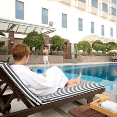 Chaophya Park Hotel бассейн фото 3