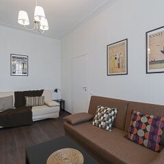 Гостиница City of Rivers Near Hermitage 2 Rooms комната для гостей фото 4