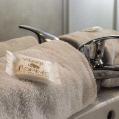 Отель Flaminio Village Bungalow Park Италия, Рим - 3 отзыва об отеле, цены и фото номеров - забронировать отель Flaminio Village Bungalow Park онлайн ванная фото 2