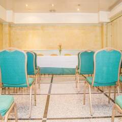 Hotel Reino de Granada бассейн