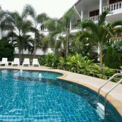 Neptuna Hotel (Patong) спортивное сооружение