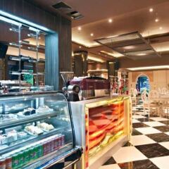 Отель Graceland Bangkok Hotel Таиланд, Бангкок - отзывы, цены и фото номеров - забронировать отель Graceland Bangkok Hotel онлайн питание фото 2