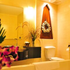 Отель Navatara Phuket Resort сауна