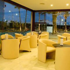 Отель Illot Suite & Spa интерьер отеля