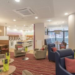 Отель Hampton by Hilton Hamburg City Centre гостиничный бар