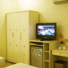 Du Xuan Hotel сейф в номере