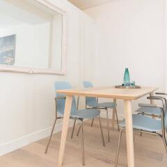 Отель Old City Centre apartments - Central Station area Нидерланды, Амстердам - отзывы, цены и фото номеров - забронировать отель Old City Centre apartments - Central Station area онлайн балкон